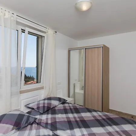 Apartment Med *